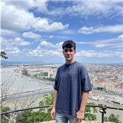 Profesor de apoyo para alumnos de primaria, secundaria y bach. Estudiante de ingenieria aeroespacial